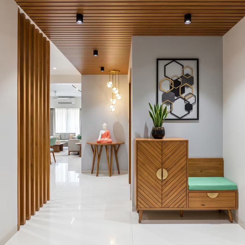 Statement Foyer Feature Wall — interior design idea, Homeli Chennai